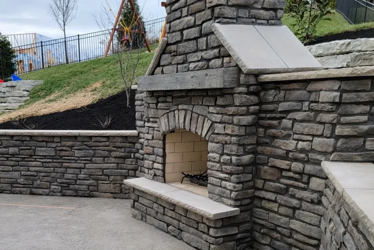 Cincinnati_Landscapedesigner_landscapeconsultation_LeonsLandscaping (9)